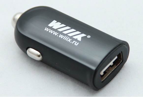 Зарядное устройство с USB-портом UCC-42B WIIIX
